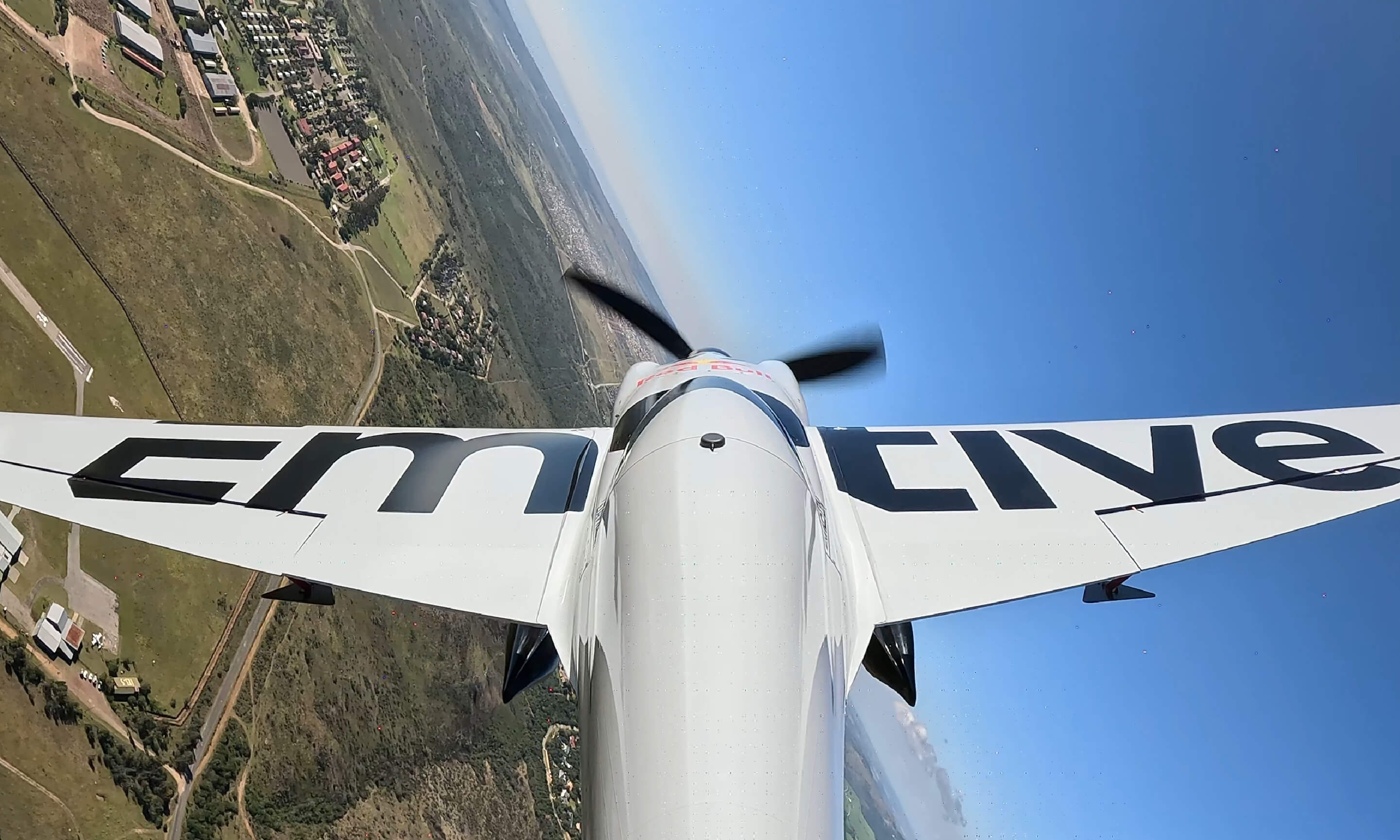 昨年王者パトリック・デビッドソンが今季初優勝、王座奪還へ猛追｜AIR RACE X 2026年シリーズ第3戦結果速報
